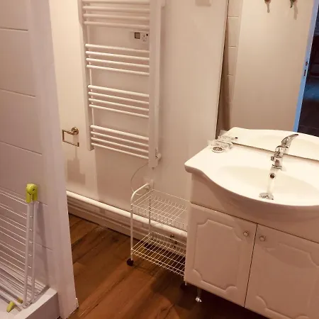 Logement Cosy Avec Cachet * 朗斯